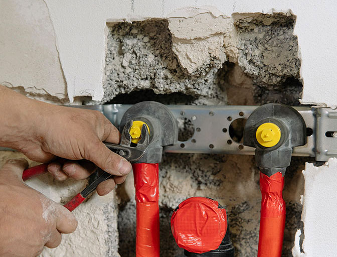 Sanitärinstallation im Rohbau in Reutlingen Wasser